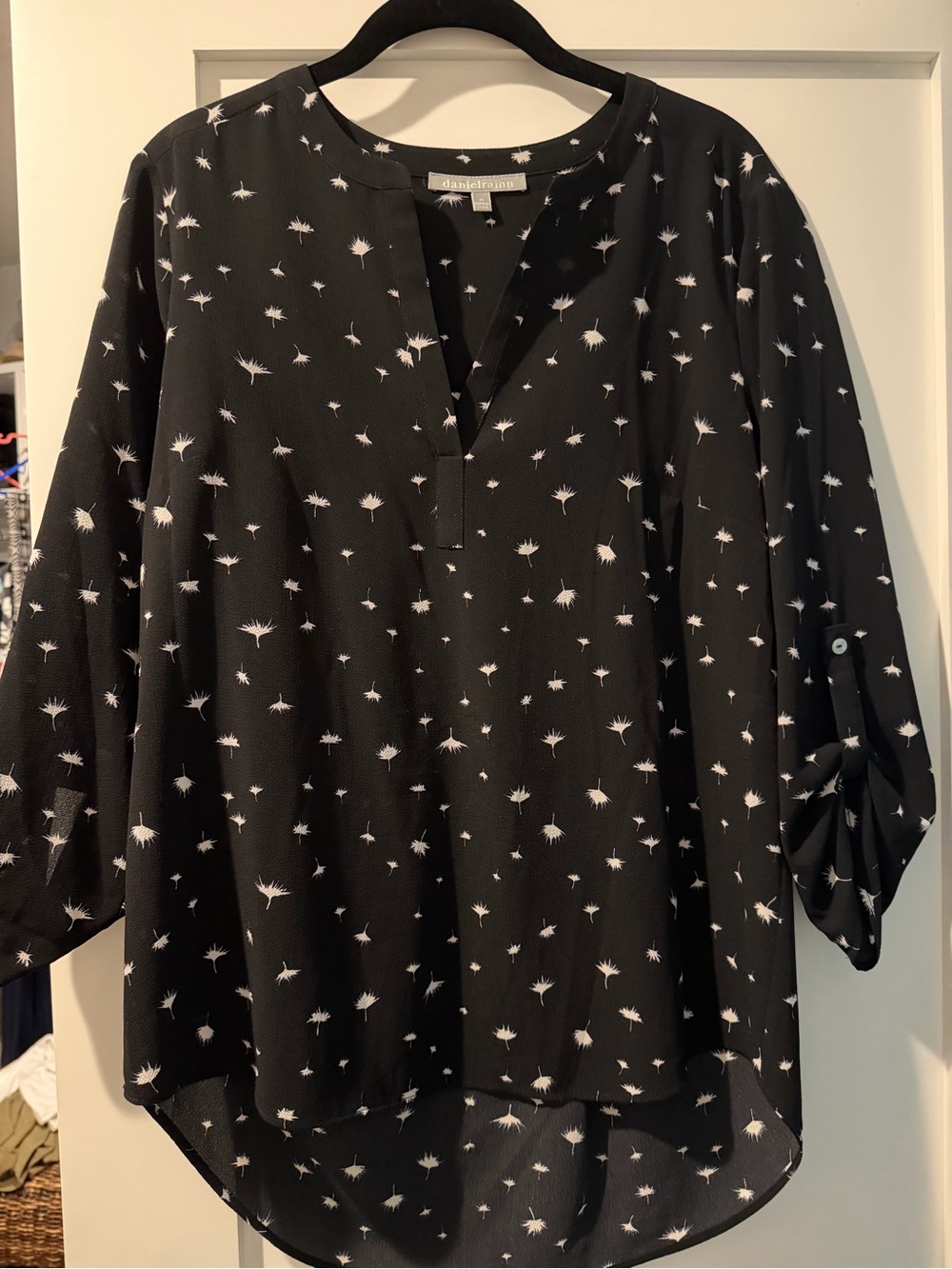 Daniel Rainn Black Printed V-Neck Button-Sleeve Women’s Shirt